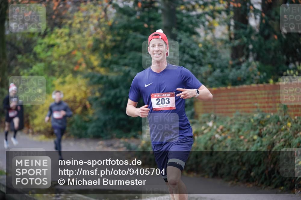 07.12.2025 - St. Pauli X-Mass-Run No. 15 Michael Burmester http://msf.ph/oto/9405704 07.12.2025 11:17:20 Laufen 15, 203 meine-sportfotos.de