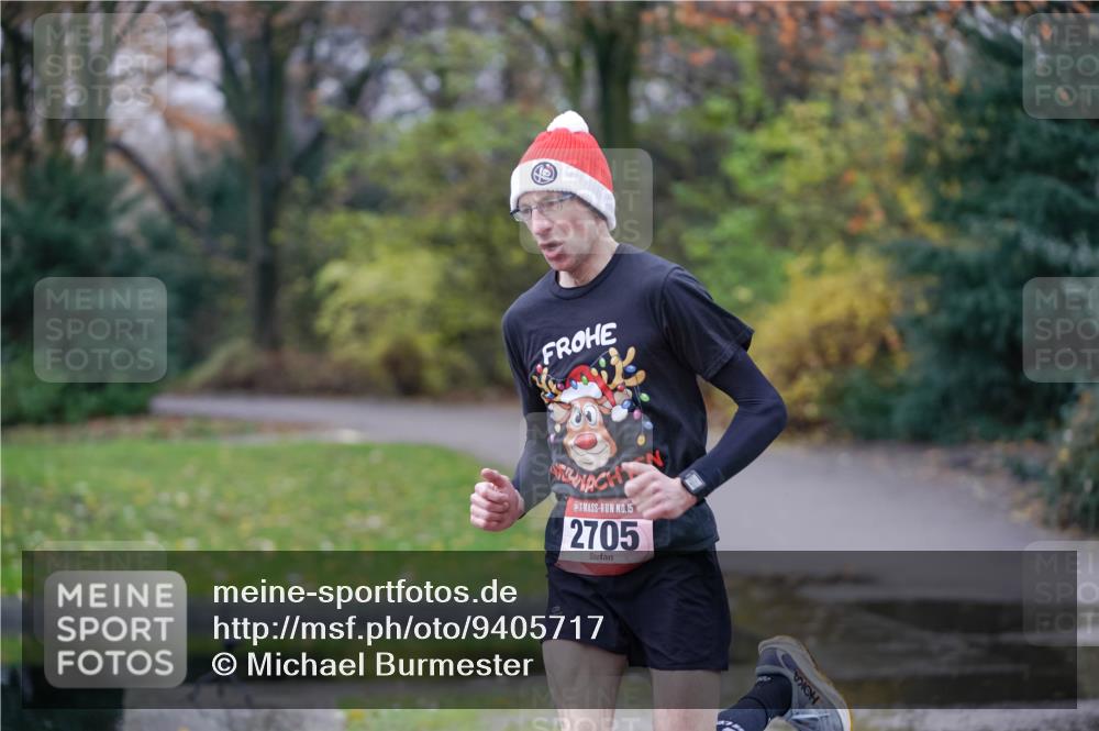07.12.2025 - St. Pauli X-Mass-Run No. 15 Michael Burmester http://msf.ph/oto/9405717 07.12.2025 11:17:26 Laufen 15, 2705 meine-sportfotos.de