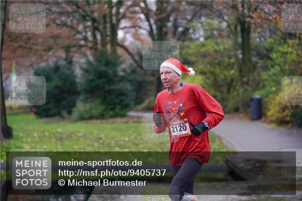 07.12.2025 - St. Pauli X-Mass-Run No. 15 Michael Burmester http://msf.ph/oto/9405737 07.12.2025 11:17:55 Laufen 15, 2120 meine-sportfotos.de