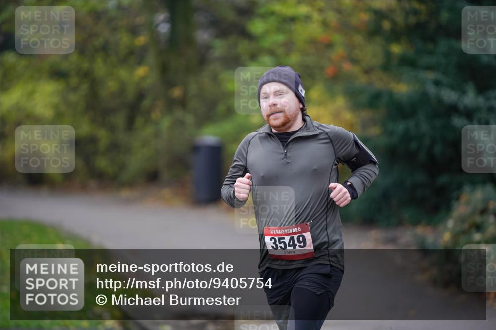 07.12.2025 - St. Pauli X-Mass-Run No. 15 Michael Burmester http://msf.ph/oto/9405754 07.12.2025 11:18:15 Laufen 15, 3549 meine-sportfotos.de