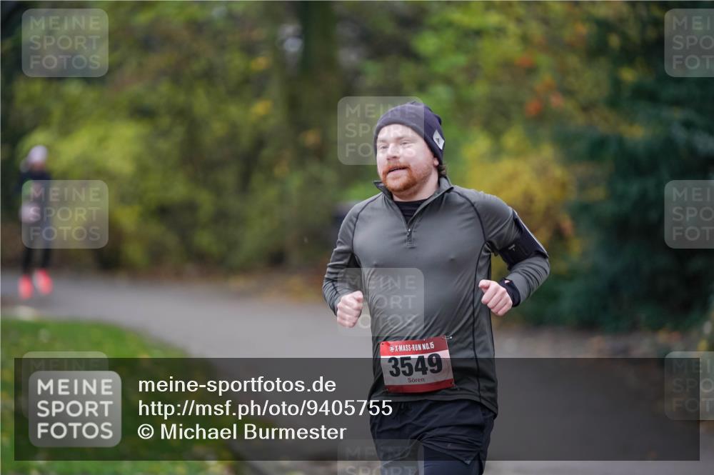 07.12.2025 - St. Pauli X-Mass-Run No. 15 Michael Burmester http://msf.ph/oto/9405755 07.12.2025 11:18:15 Laufen 15, 3549 meine-sportfotos.de