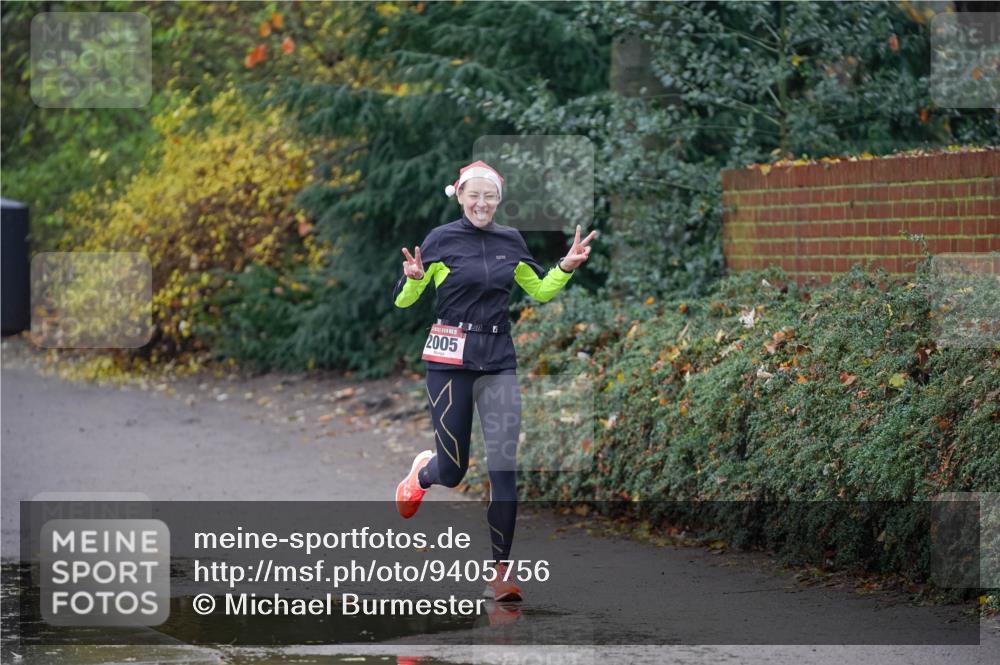 07.12.2025 - St. Pauli X-Mass-Run No. 15 Michael Burmester http://msf.ph/oto/9405756 07.12.2025 11:18:22 Laufen 2005, 50, 4 meine-sportfotos.de