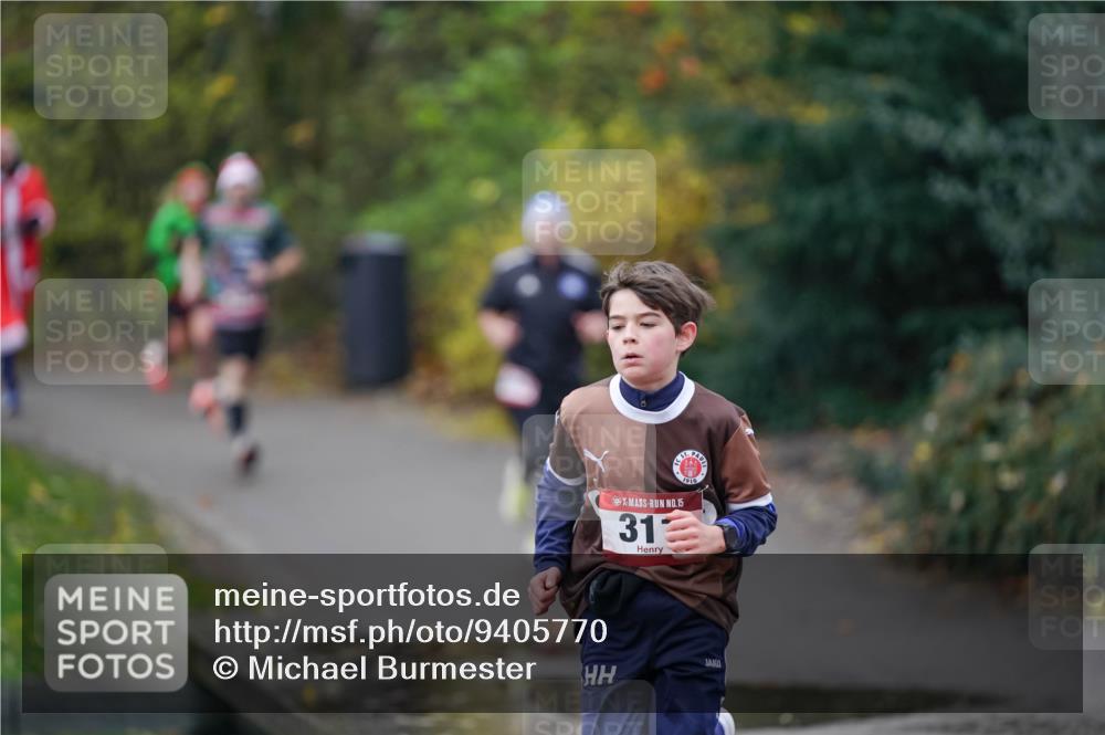07.12.2025 - St. Pauli X-Mass-Run No. 15 Michael Burmester http://msf.ph/oto/9405770 07.12.2025 11:18:31 Laufen 15, 31, 1910 meine-sportfotos.de