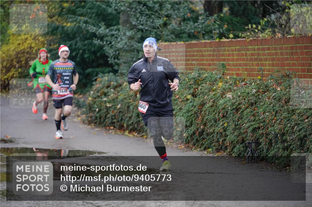 07.12.2025 - St. Pauli X-Mass-Run No. 15 Michael Burmester http://msf.ph/oto/9405773 07.12.2025 11:18:35 Laufen 201, 660 meine-sportfotos.de