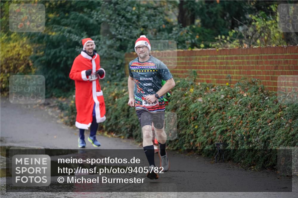 07.12.2025 - St. Pauli X-Mass-Run No. 15 Michael Burmester http://msf.ph/oto/9405782 07.12.2025 11:18:37 Laufen 215, 34, 6 meine-sportfotos.de