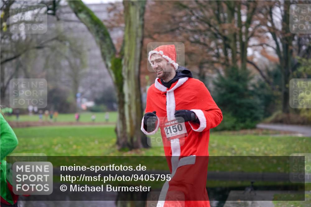 07.12.2025 - St. Pauli X-Mass-Run No. 15 Michael Burmester http://msf.ph/oto/9405795 07.12.2025 11:18:41 Laufen 2150 meine-sportfotos.de