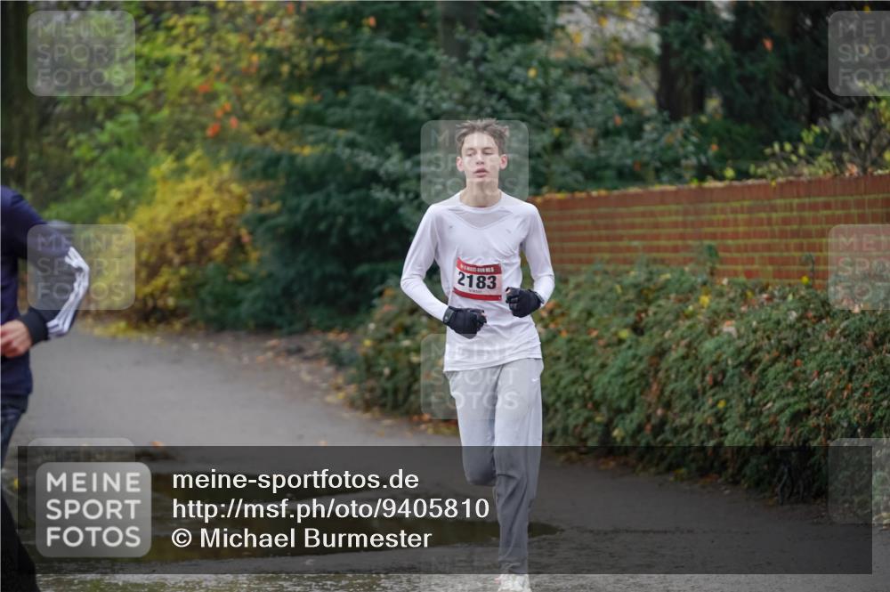 07.12.2025 - St. Pauli X-Mass-Run No. 15 Michael Burmester http://msf.ph/oto/9405810 07.12.2025 11:19:00 Laufen 2183 meine-sportfotos.de