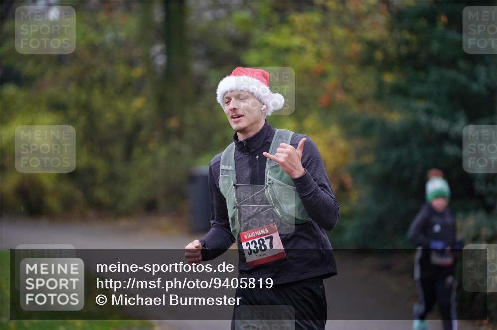 07.12.2025 - St. Pauli X-Mass-Run No. 15 Michael Burmester http://msf.ph/oto/9405819 07.12.2025 11:19:07 Laufen 15, 3387 meine-sportfotos.de