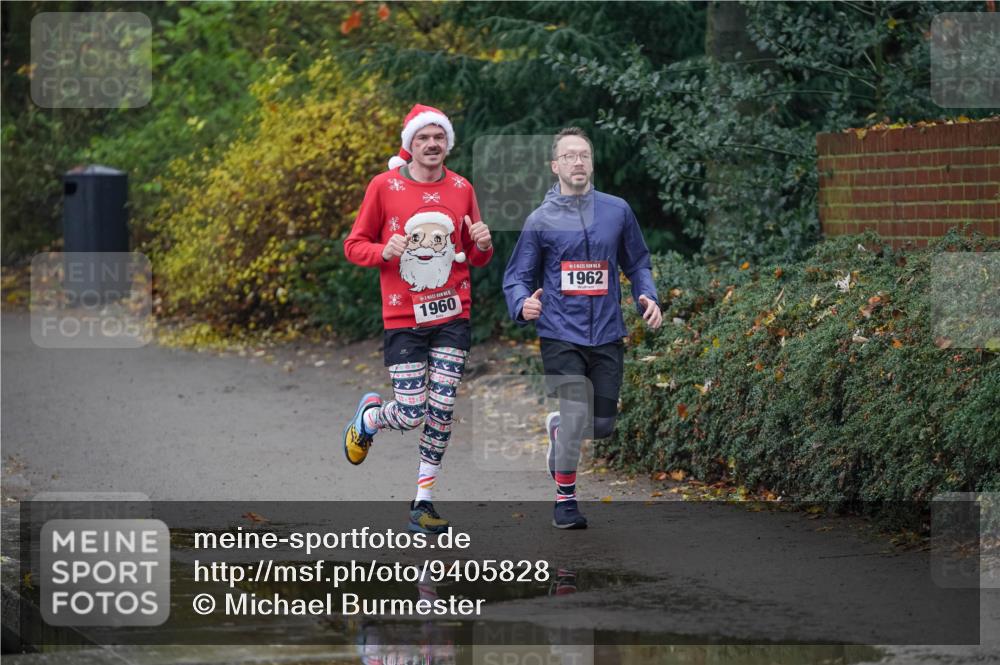 07.12.2025 - St. Pauli X-Mass-Run No. 15 Michael Burmester http://msf.ph/oto/9405828 07.12.2025 11:19:21 Laufen 1960, 5, 1962 meine-sportfotos.de