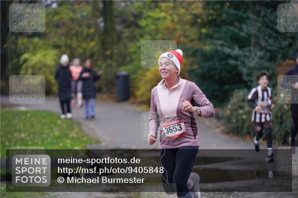 07.12.2025 - St. Pauli X-Mass-Run No. 15 Michael Burmester http://msf.ph/oto/9405848 07.12.2025 11:19:34 Laufen 15, 3653 meine-sportfotos.de