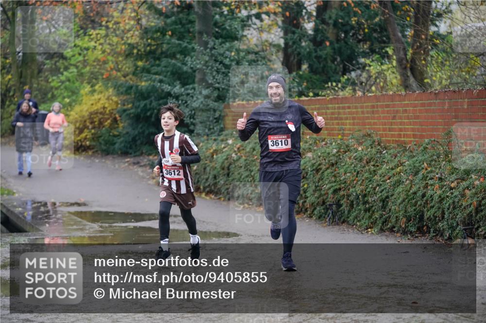 07.12.2025 - St. Pauli X-Mass-Run No. 15 Michael Burmester http://msf.ph/oto/9405855 07.12.2025 11:19:36 Laufen 3612, 5, 3610 meine-sportfotos.de