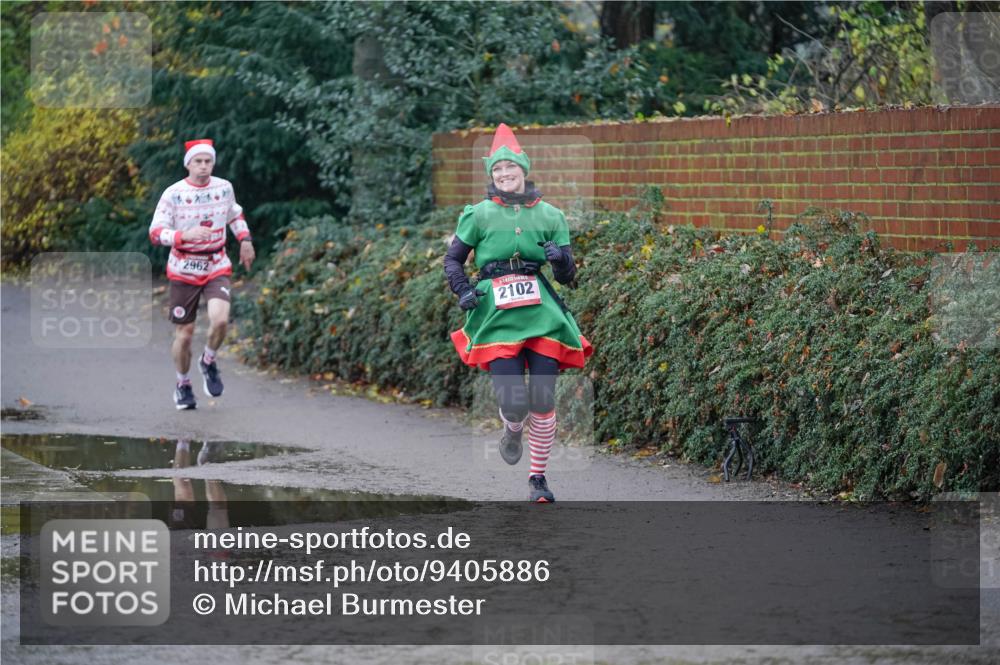 07.12.2025 - St. Pauli X-Mass-Run No. 15 Michael Burmester http://msf.ph/oto/9405886 07.12.2025 11:19:49 Laufen 2962, 2102 meine-sportfotos.de