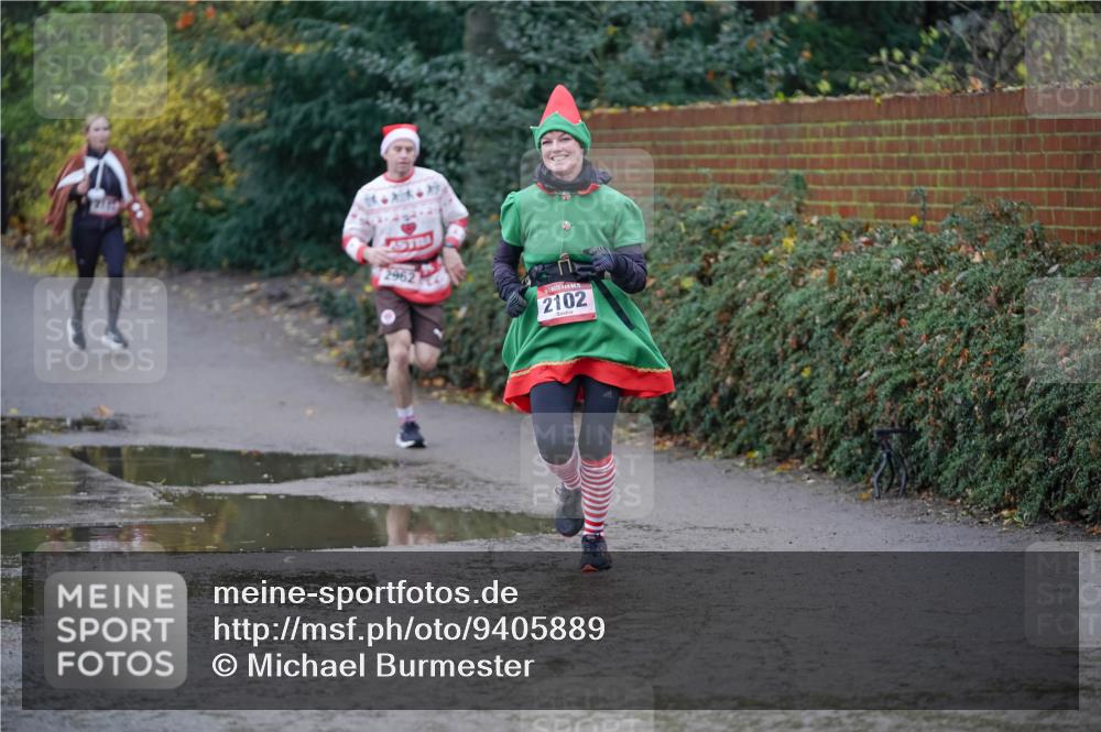 07.12.2025 - St. Pauli X-Mass-Run No. 15 Michael Burmester http://msf.ph/oto/9405889 07.12.2025 11:19:50 Laufen 2962, 2102 meine-sportfotos.de