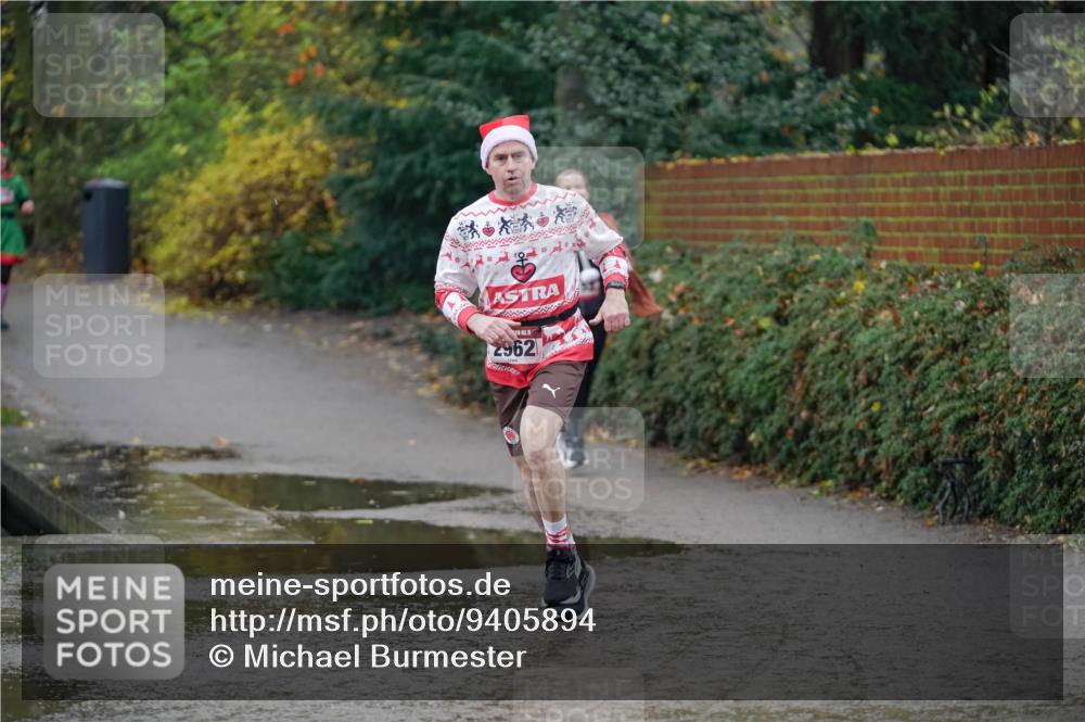 07.12.2025 - St. Pauli X-Mass-Run No. 15 Michael Burmester http://msf.ph/oto/9405894 07.12.2025 11:19:52 Laufen 15, 2962 meine-sportfotos.de
