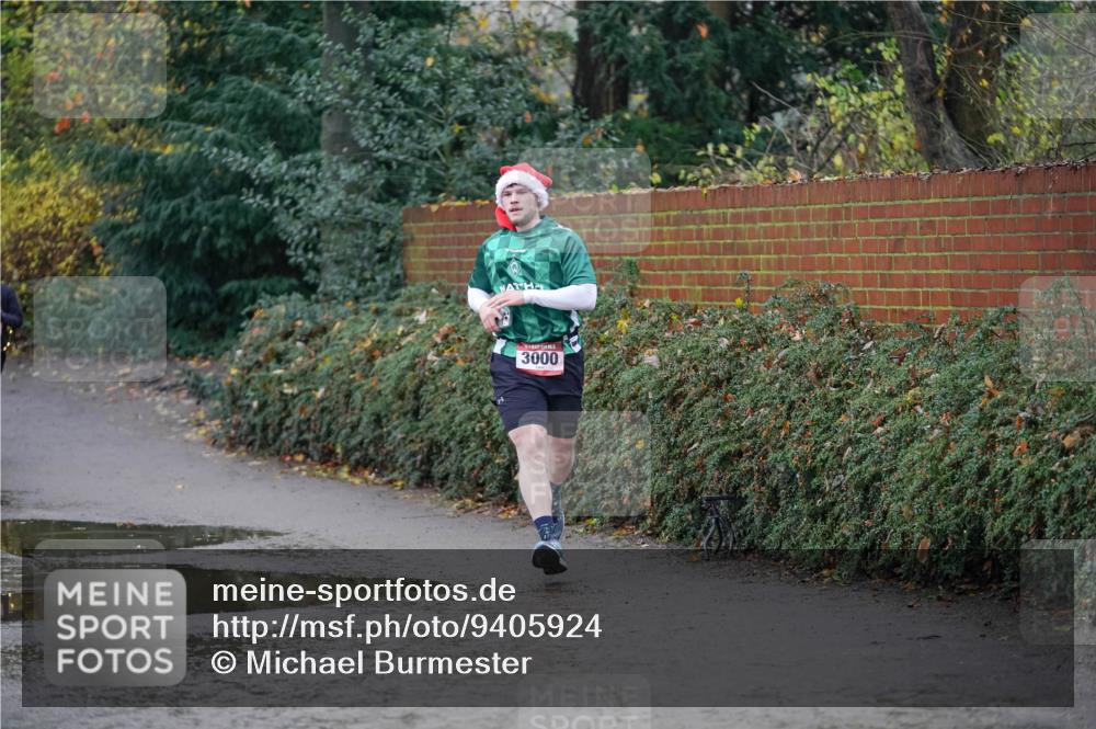 07.12.2025 - St. Pauli X-Mass-Run No. 15 Michael Burmester http://msf.ph/oto/9405924 07.12.2025 11:20:03 Laufen 3000 meine-sportfotos.de