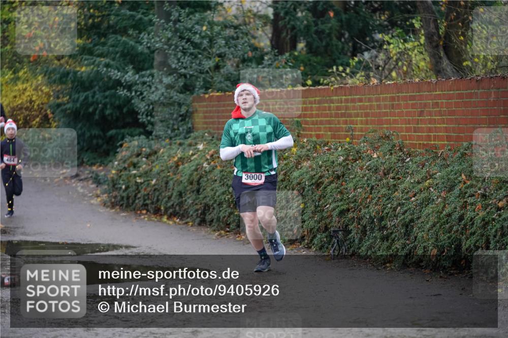 07.12.2025 - St. Pauli X-Mass-Run No. 15 Michael Burmester http://msf.ph/oto/9405926 07.12.2025 11:20:03 Laufen 484, 3000 meine-sportfotos.de