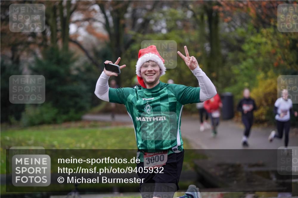 07.12.2025 - St. Pauli X-Mass-Run No. 15 Michael Burmester http://msf.ph/oto/9405932 07.12.2025 11:20:06 Laufen 15, 3000 meine-sportfotos.de
