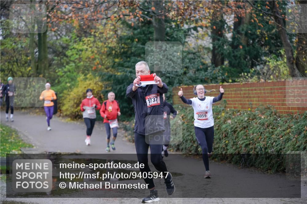 07.12.2025 - St. Pauli X-Mass-Run No. 15 Michael Burmester http://msf.ph/oto/9405947 07.12.2025 11:20:09 Laufen 1737, 3059 meine-sportfotos.de