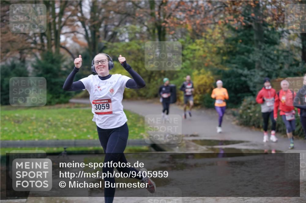 07.12.2025 - St. Pauli X-Mass-Run No. 15 Michael Burmester http://msf.ph/oto/9405959 07.12.2025 11:20:11 Laufen 3059 meine-sportfotos.de