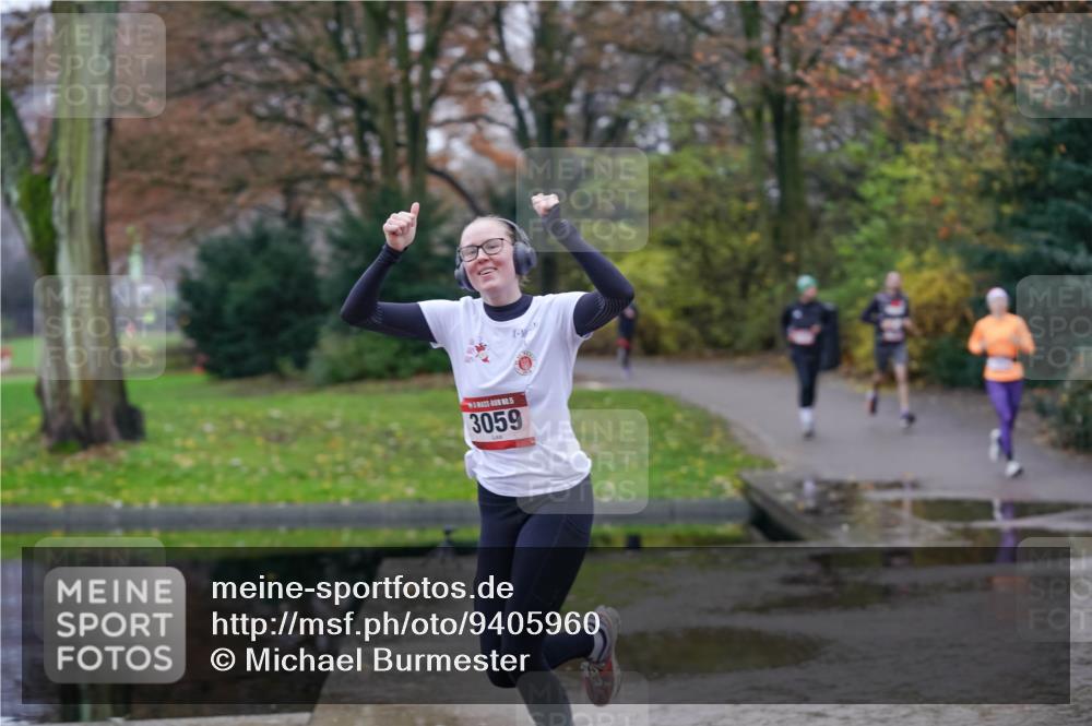 07.12.2025 - St. Pauli X-Mass-Run No. 15 Michael Burmester http://msf.ph/oto/9405960 07.12.2025 11:20:11 Laufen 3059 meine-sportfotos.de