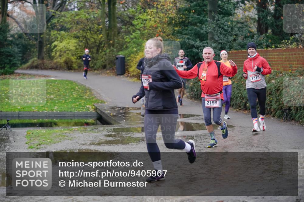 07.12.2025 - St. Pauli X-Mass-Run No. 15 Michael Burmester http://msf.ph/oto/9405967 07.12.2025 11:20:13 Laufen 978, 2199, 907, 1318 meine-sportfotos.de