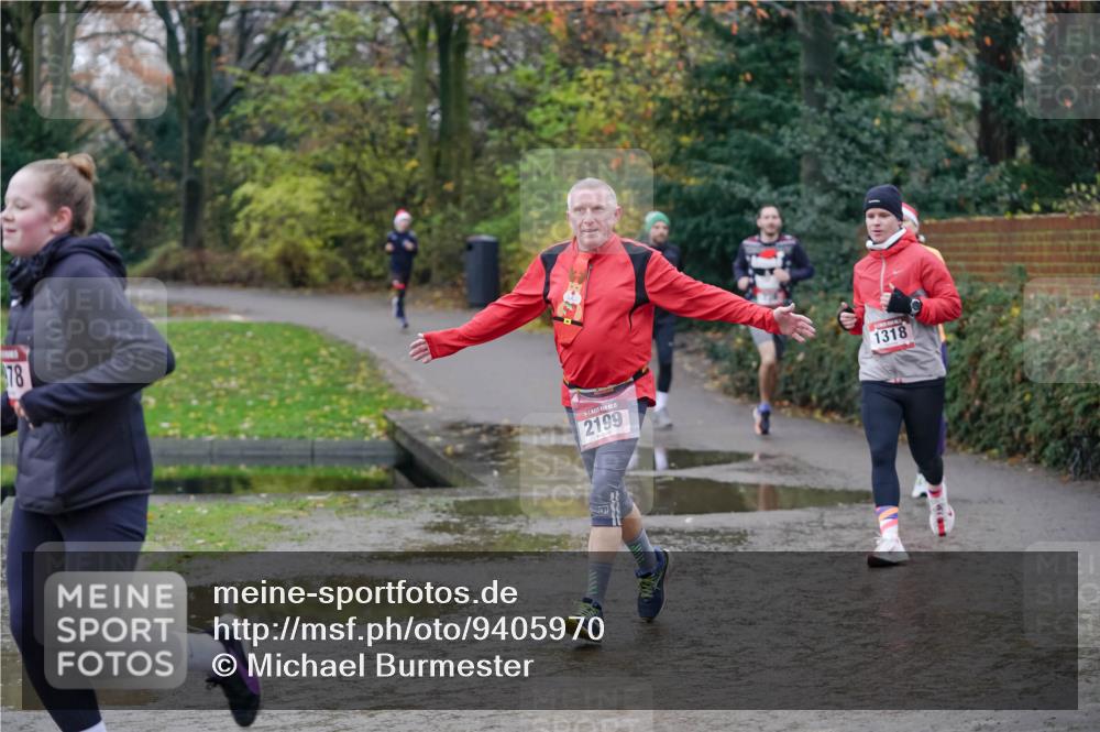 07.12.2025 - St. Pauli X-Mass-Run No. 15 Michael Burmester http://msf.ph/oto/9405970 07.12.2025 11:20:14 Laufen 78, 1, 2199, 1318 meine-sportfotos.de