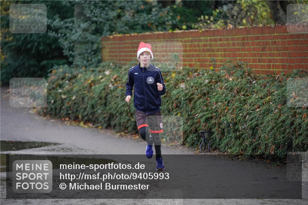 07.12.2025 - St. Pauli X-Mass-Run No. 15 Michael Burmester http://msf.ph/oto/9405993 07.12.2025 11:20:21 Laufen  meine-sportfotos.de