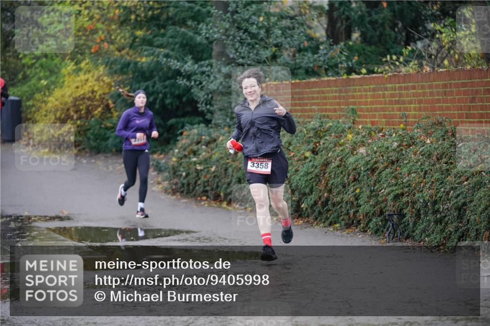 07.12.2025 - St. Pauli X-Mass-Run No. 15 Michael Burmester http://msf.ph/oto/9405998 07.12.2025 11:20:29 Laufen 3997, 3358 meine-sportfotos.de