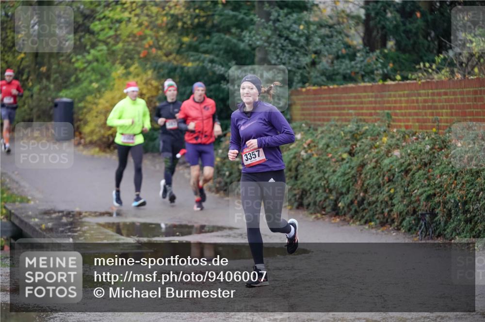 07.12.2025 - St. Pauli X-Mass-Run No. 15 Michael Burmester http://msf.ph/oto/9406007 07.12.2025 11:20:32 Laufen 3357 meine-sportfotos.de
