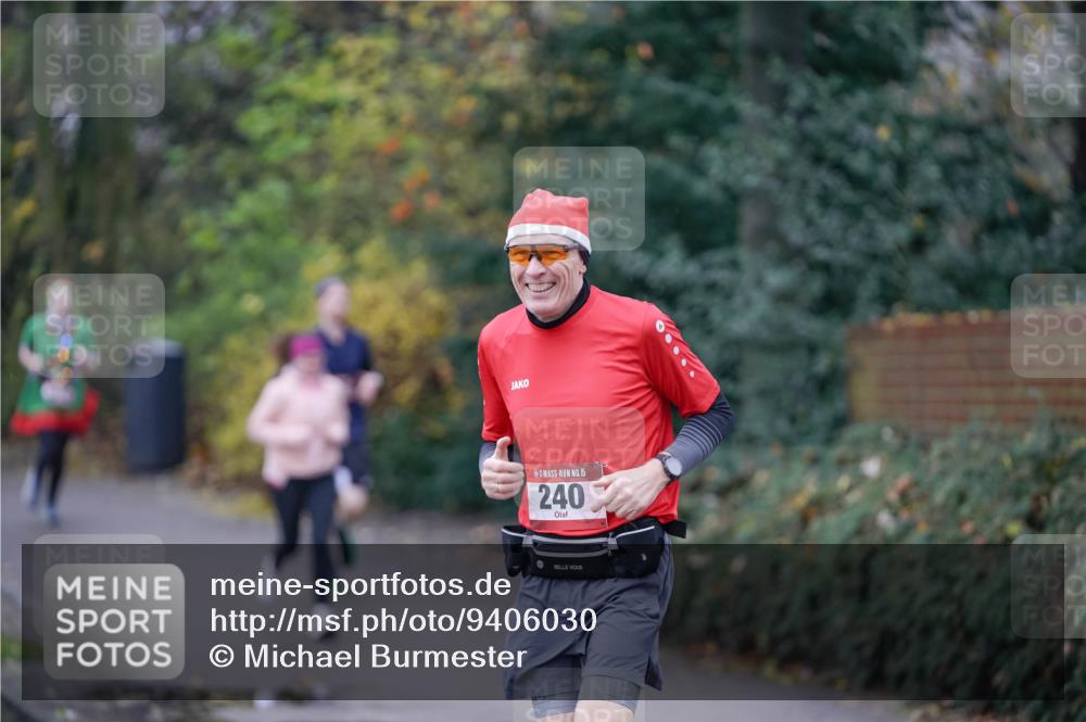 07.12.2025 - St. Pauli X-Mass-Run No. 15 Michael Burmester http://msf.ph/oto/9406030 07.12.2025 11:20:40 Laufen 15, 240 meine-sportfotos.de