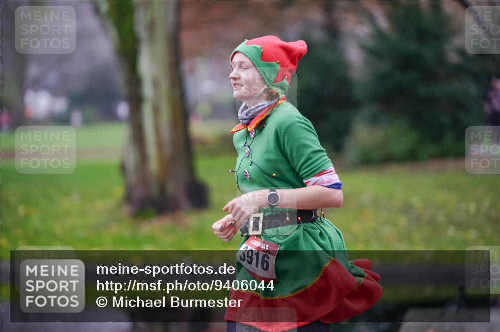 07.12.2025 - St. Pauli X-Mass-Run No. 15 Michael Burmester http://msf.ph/oto/9406044 07.12.2025 11:20:48 Laufen  meine-sportfotos.de