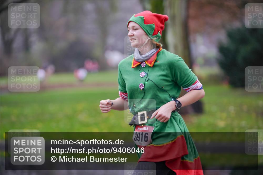 07.12.2025 - St. Pauli X-Mass-Run No. 15 Michael Burmester http://msf.ph/oto/9406046 07.12.2025 11:20:49 Laufen 15, 3916 meine-sportfotos.de
