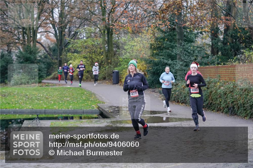 07.12.2025 - St. Pauli X-Mass-Run No. 15 Michael Burmester http://msf.ph/oto/9406060 07.12.2025 11:20:54 Laufen 1277, 3593 meine-sportfotos.de