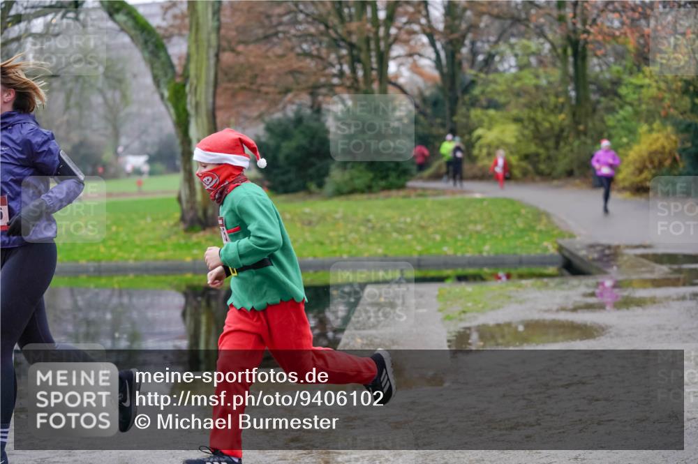 07.12.2025 - St. Pauli X-Mass-Run No. 15 Michael Burmester http://msf.ph/oto/9406102 07.12.2025 11:21:09 Laufen  meine-sportfotos.de