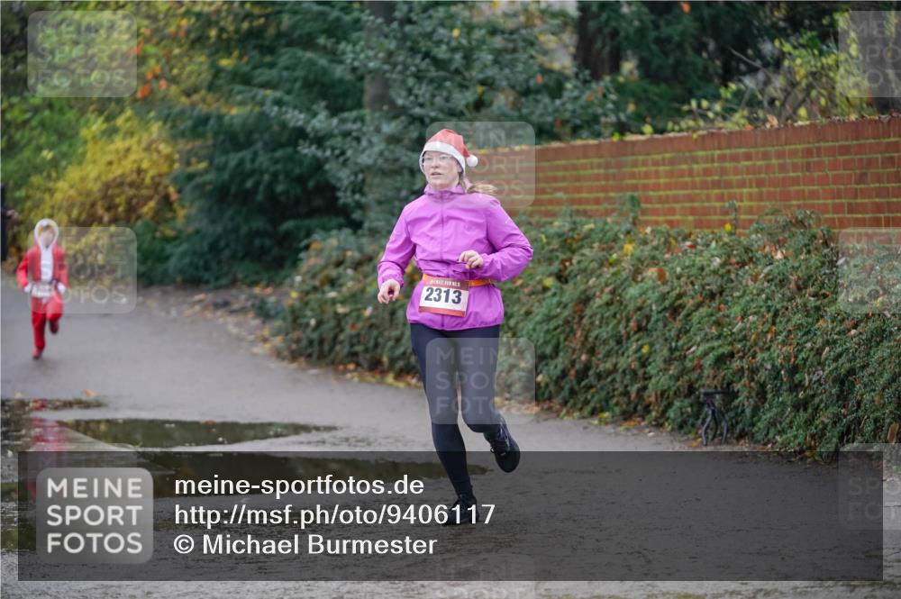 07.12.2025 - St. Pauli X-Mass-Run No. 15 Michael Burmester http://msf.ph/oto/9406117 07.12.2025 11:21:16 Laufen 2313 meine-sportfotos.de