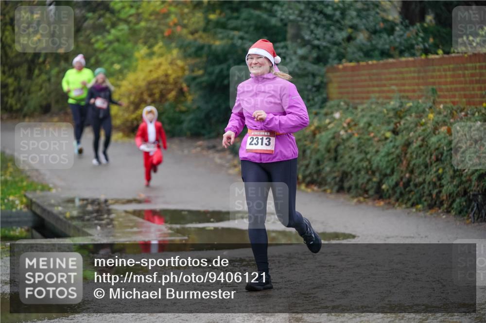 07.12.2025 - St. Pauli X-Mass-Run No. 15 Michael Burmester http://msf.ph/oto/9406121 07.12.2025 11:21:16 Laufen 15, 2313 meine-sportfotos.de