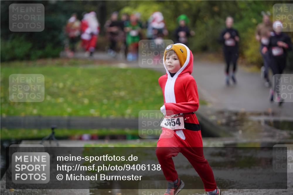 07.12.2025 - St. Pauli X-Mass-Run No. 15 Michael Burmester http://msf.ph/oto/9406138 07.12.2025 11:21:21 Laufen 3654 meine-sportfotos.de