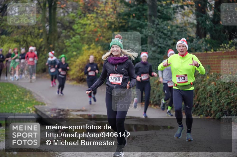 07.12.2025 - St. Pauli X-Mass-Run No. 15 Michael Burmester http://msf.ph/oto/9406142 07.12.2025 11:21:23 Laufen 1288, 3347, 533 meine-sportfotos.de
