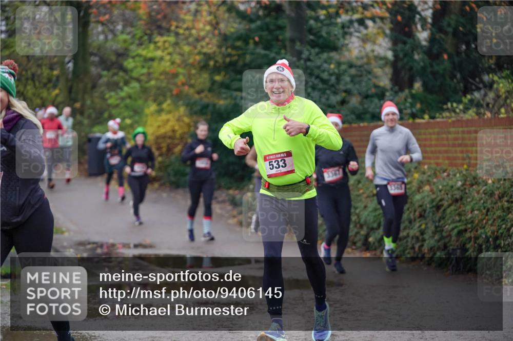07.12.2025 - St. Pauli X-Mass-Run No. 15 Michael Burmester http://msf.ph/oto/9406145 07.12.2025 11:21:24 Laufen 15, 533, 3365 meine-sportfotos.de