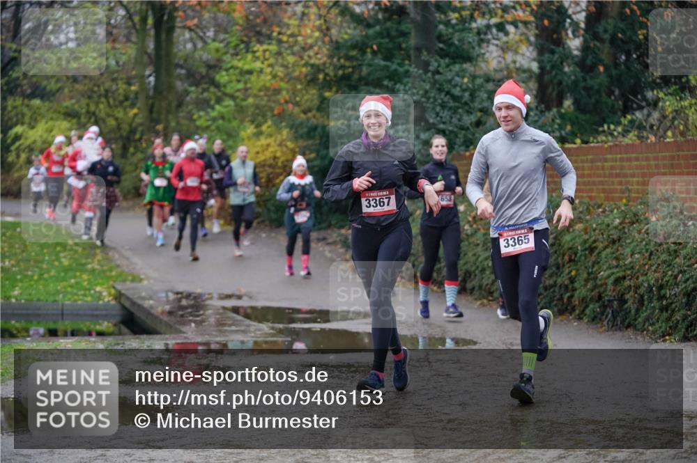 07.12.2025 - St. Pauli X-Mass-Run No. 15 Michael Burmester http://msf.ph/oto/9406153 07.12.2025 11:21:26 Laufen 3367, 653, 3365 meine-sportfotos.de