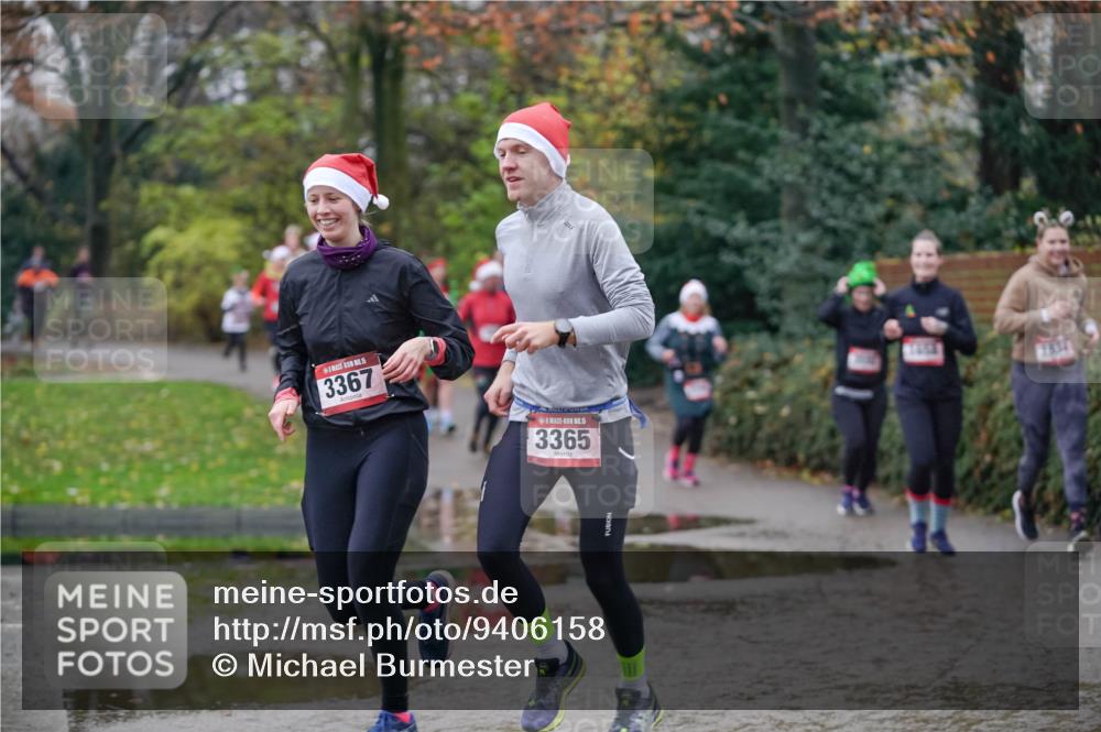 07.12.2025 - St. Pauli X-Mass-Run No. 15 Michael Burmester http://msf.ph/oto/9406158 07.12.2025 11:21:27 Laufen 15, 3367, 15, 3365, 1853, 1834 meine-sportfotos.de
