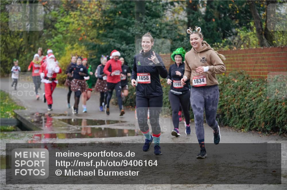 07.12.2025 - St. Pauli X-Mass-Run No. 15 Michael Burmester http://msf.ph/oto/9406164 07.12.2025 11:21:29 Laufen 1658, 3592, 1834 meine-sportfotos.de