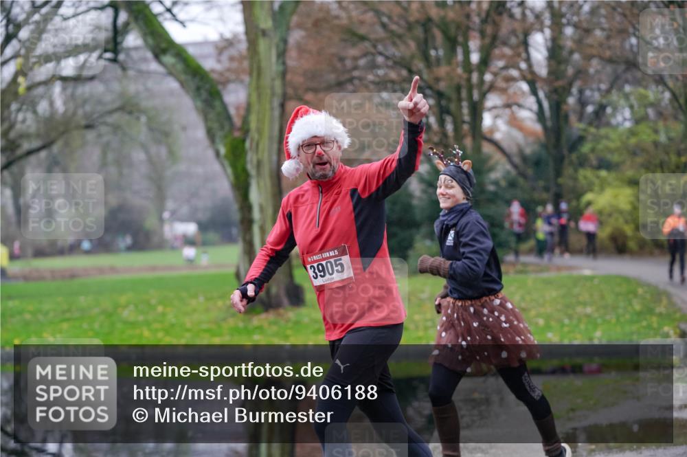 07.12.2025 - St. Pauli X-Mass-Run No. 15 Michael Burmester http://msf.ph/oto/9406188 07.12.2025 11:21:35 Laufen 15, 3905 meine-sportfotos.de