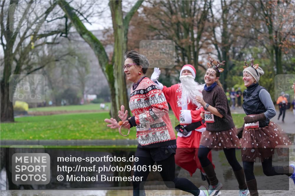 07.12.2025 - St. Pauli X-Mass-Run No. 15 Michael Burmester http://msf.ph/oto/9406195 07.12.2025 11:21:37 Laufen 044, 90, 1908 meine-sportfotos.de