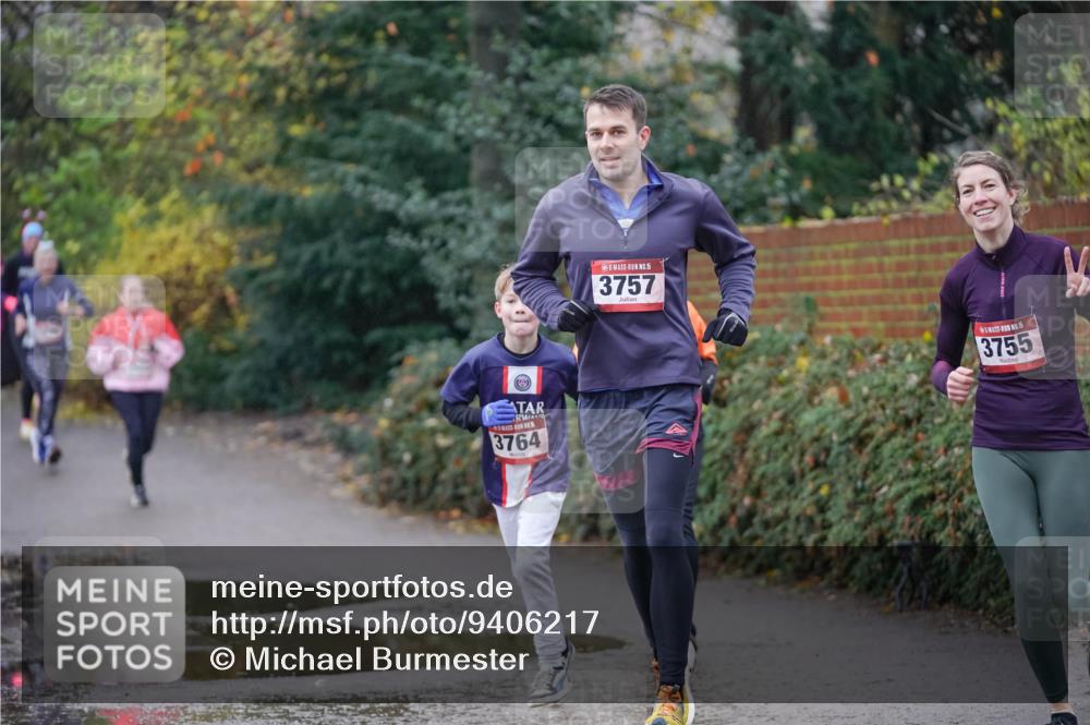 07.12.2025 - St. Pauli X-Mass-Run No. 15 Michael Burmester http://msf.ph/oto/9406217 07.12.2025 11:21:43 Laufen 3764, 15, 3757, 1, 15, 3755 meine-sportfotos.de