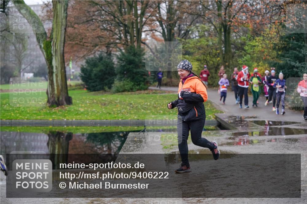 07.12.2025 - St. Pauli X-Mass-Run No. 15 Michael Burmester http://msf.ph/oto/9406222 07.12.2025 11:21:46 Laufen  meine-sportfotos.de