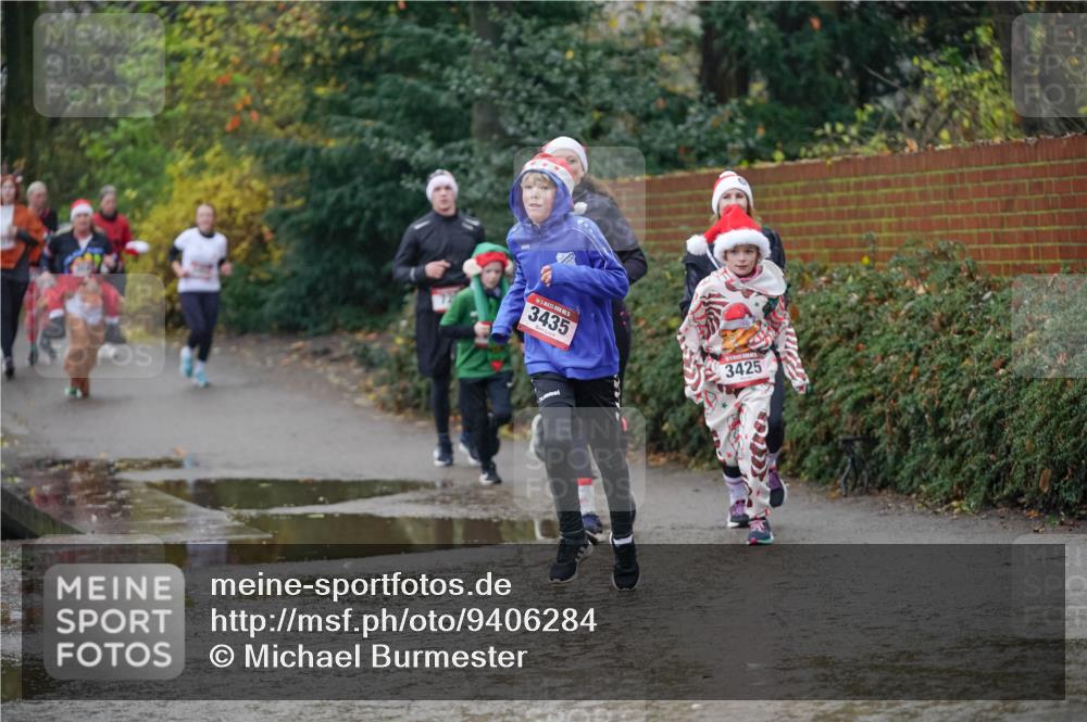 07.12.2025 - St. Pauli X-Mass-Run No. 15 Michael Burmester http://msf.ph/oto/9406284 07.12.2025 11:22:07 Laufen 3435, 3425 meine-sportfotos.de