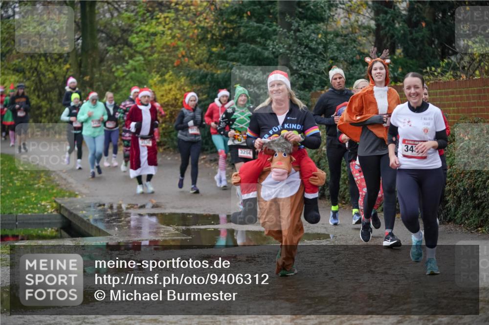 07.12.2025 - St. Pauli X-Mass-Run No. 15 Michael Burmester http://msf.ph/oto/9406312 07.12.2025 11:22:15 Laufen 3204, 0, 34, 1 meine-sportfotos.de