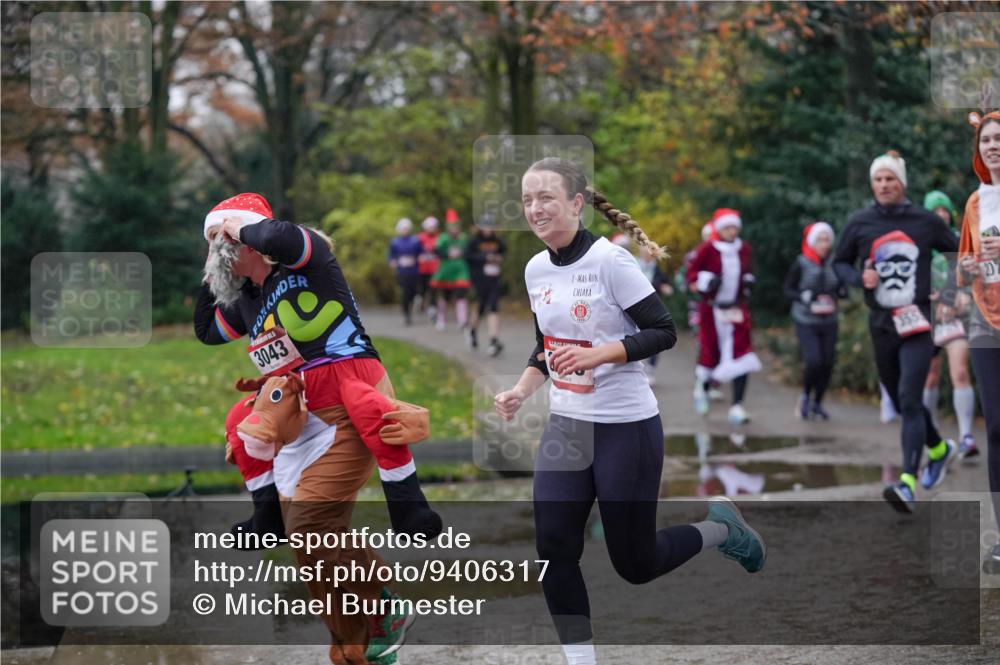 07.12.2025 - St. Pauli X-Mass-Run No. 15 Michael Burmester http://msf.ph/oto/9406317 07.12.2025 11:22:16 Laufen 3043 meine-sportfotos.de