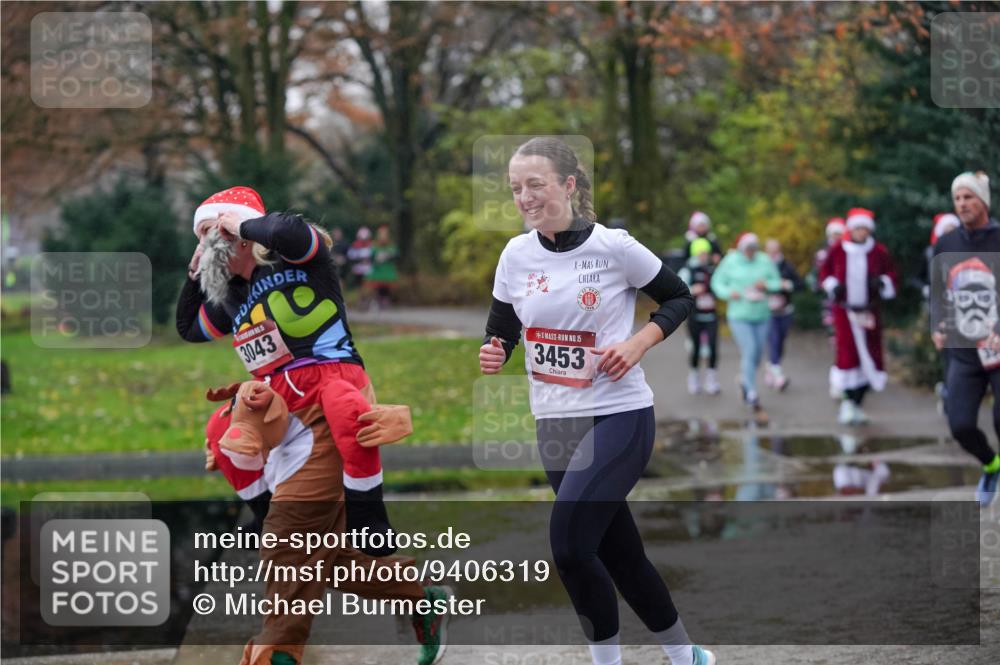 07.12.2025 - St. Pauli X-Mass-Run No. 15 Michael Burmester http://msf.ph/oto/9406319 07.12.2025 11:22:16 Laufen 3043, 1910, 15, 3453, 8 meine-sportfotos.de